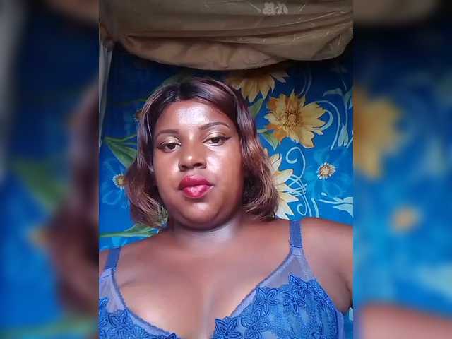 Maya21a's BongaCams show and profile