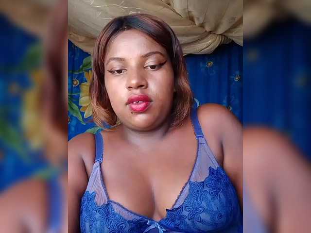 Maya21a's BongaCams show and profile