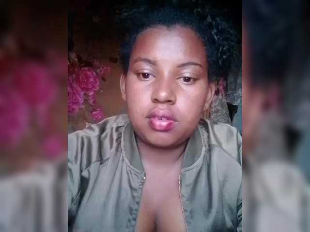 Maya21a on BongaCams