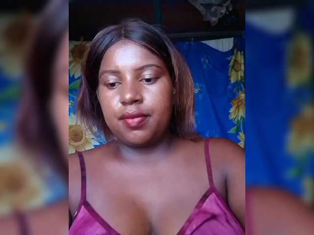 Maya21a's BongaCams show and profile