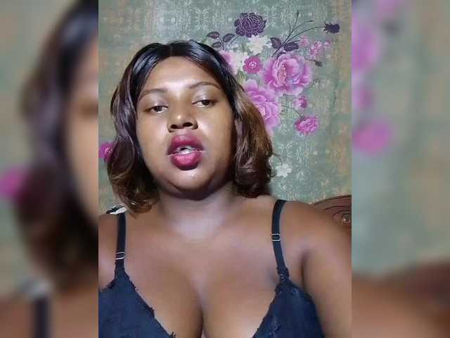 Maya21a's BongaCams show and profile