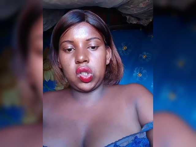 Maya21a's BongaCams show and profile