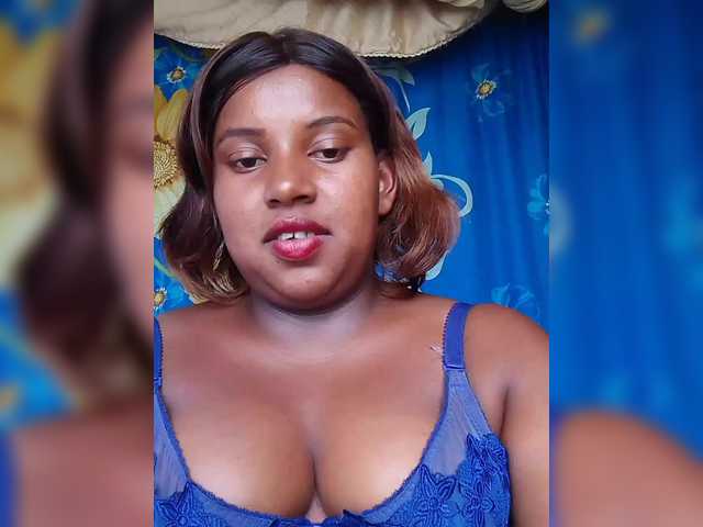 Maya21a's BongaCams show and profile