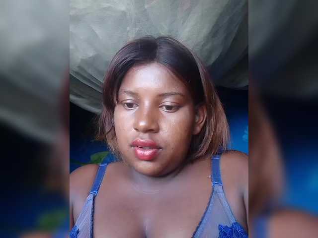 Maya21a's BongaCams show and profile