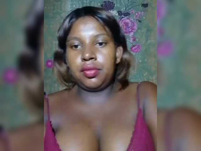 Maya21a's BongaCams show and profile