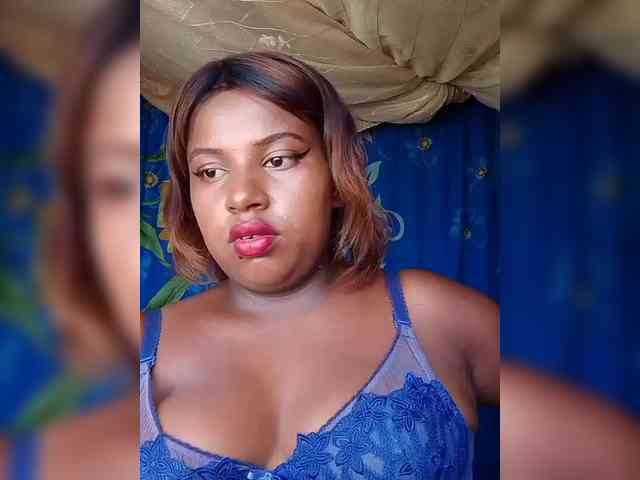 Maya21a Live Webcam on BongaCams