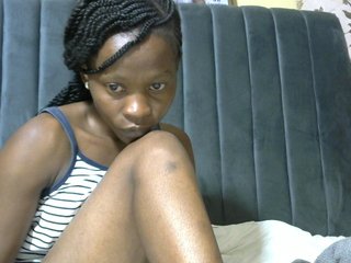 PrettyAlianah Porn Show