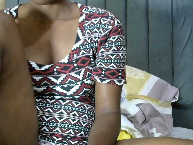 PrettyAlianah's BongaCams show and profile