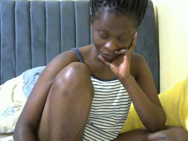 PrettyAlianah's BongaCams show and profile