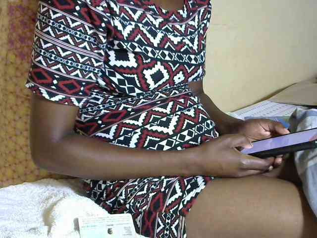 PrettyAlianah webcam