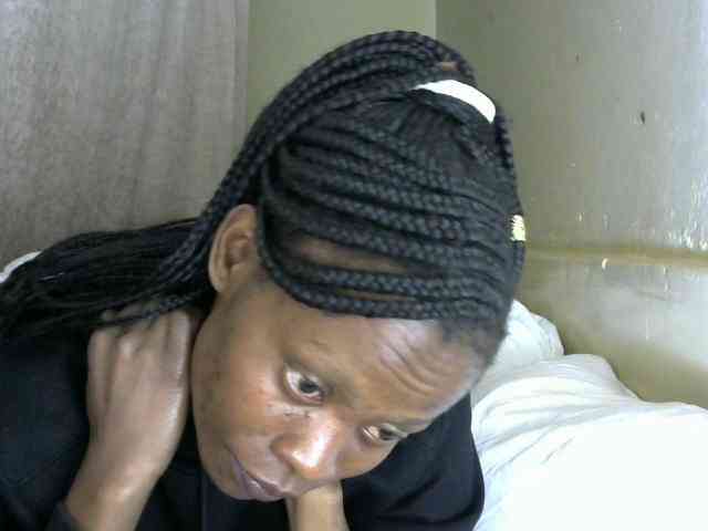 PrettyAlianah webcam