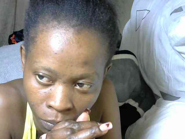 PrettyAlianah webcam