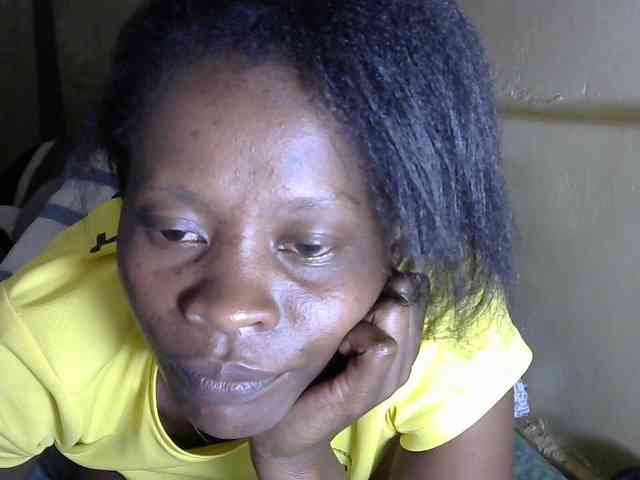 PrettyAlianah webcam