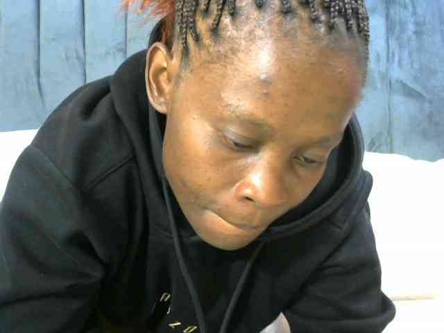 live nude chat room PrettyAlianah