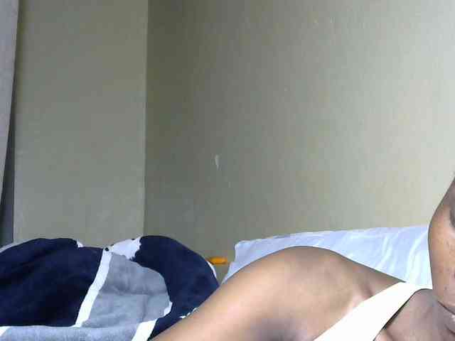 free online cam PrettyAlianah