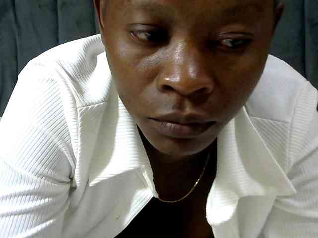 PrettyAlianah webcam