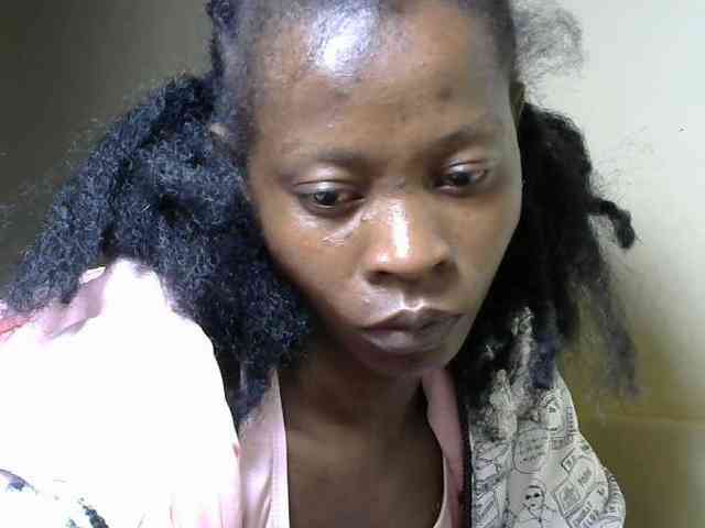 PrettyAlianah webcam