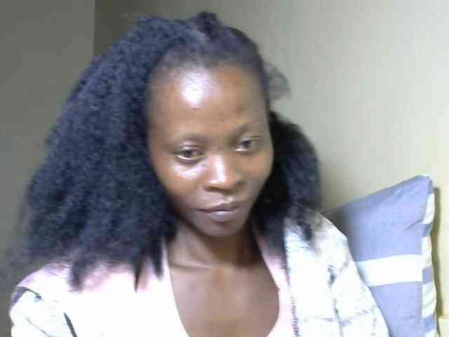PrettyAlianah webcam