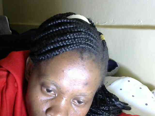 PrettyAlianah webcam