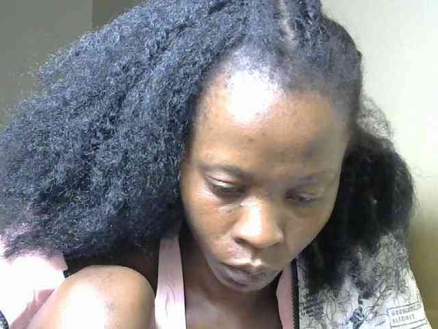PrettyAlianah webcam