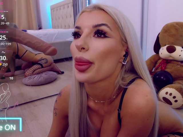 Sex chat gratuit in direct cu CelyneMay pe BongaCams