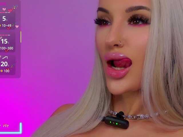 CelyneMay's BongaCams show and profile