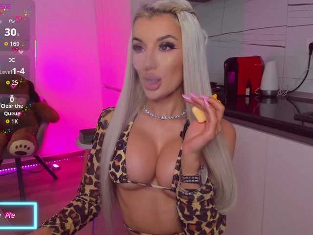 CelyneMay's BongaCams show and profile