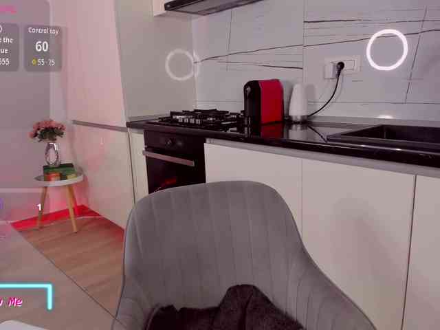 CelyneMay webcam