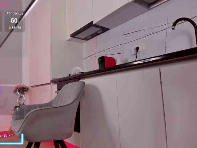 CelyneMay webcam