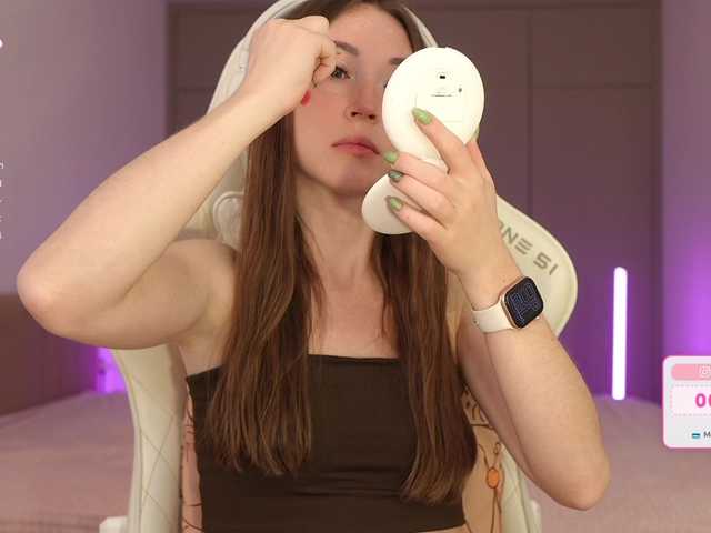 lollipop-o's BongaCams show and profile