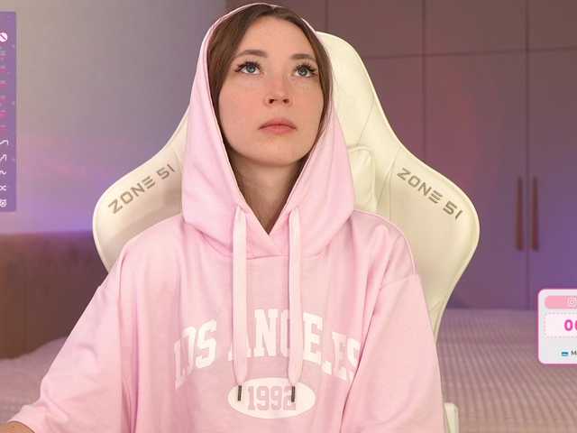 lollipop-o's BongaCams show and profile