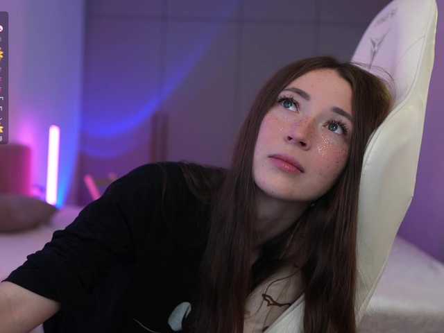 lollipop-o from BongaCams