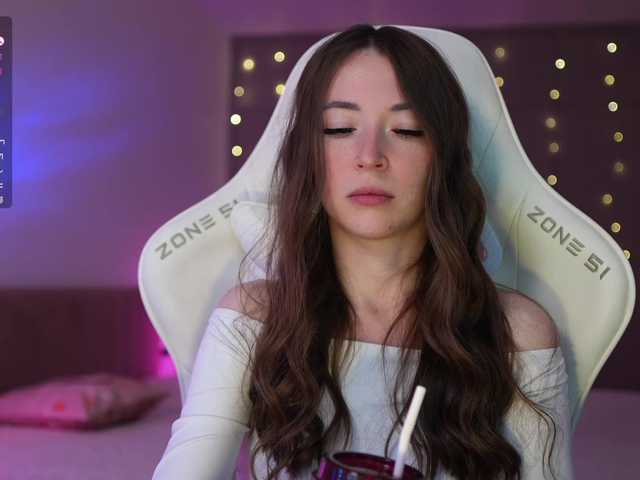 lollipop-o's BongaCams show and profile