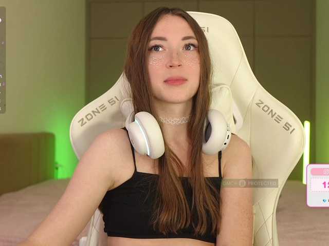 lollipop-o's BongaCams show and profile