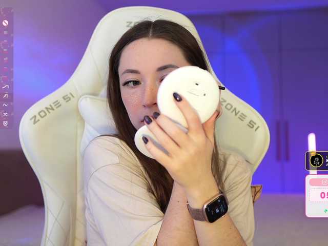 lollipop-o's BongaCams show and profile