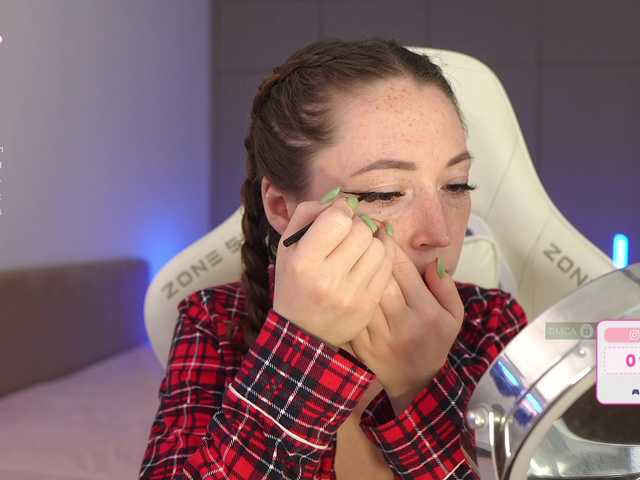 lollipop-o's BongaCams show and profile