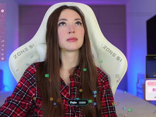 lollipop-o's BongaCams show and profile