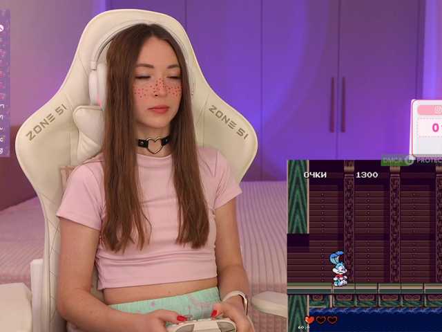 lollipop-o's BongaCams show and profile