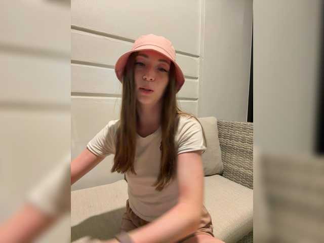 lollipop-o's BongaCams show and profile