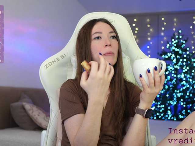 lollipop-o's BongaCams show and profile