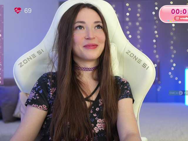 lollipop-o's BongaCams show and profile