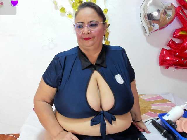 bbwsalome's BongaCams show and profile
