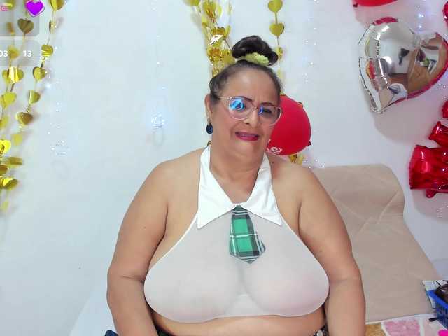 bbwsalome's BongaCams show and profile