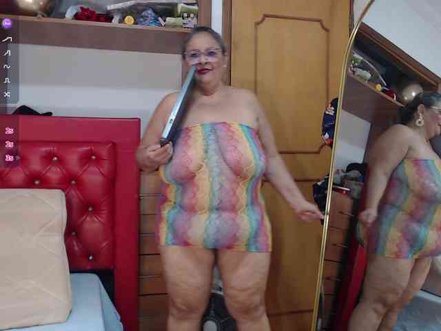 bbwsalome webcam
