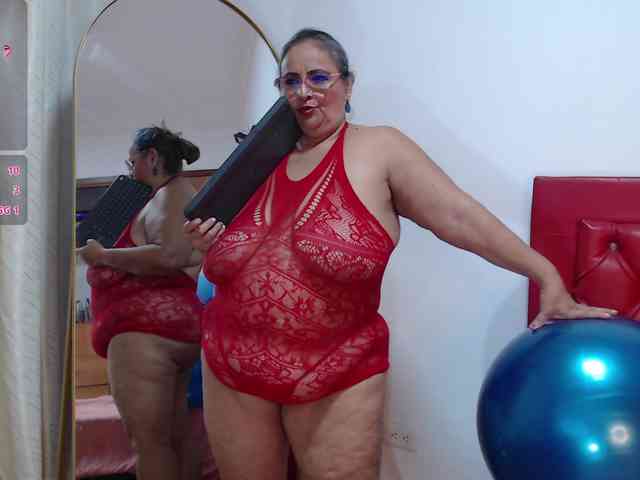 bbwsalome webcam