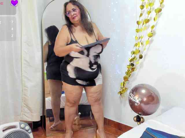 bbwsalome webcam