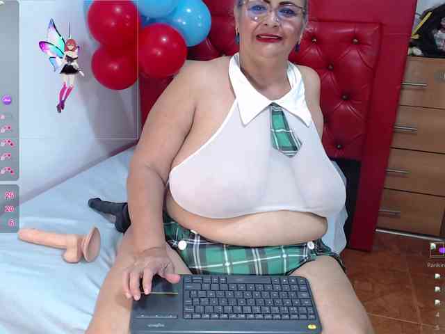 bbwsalome webcam