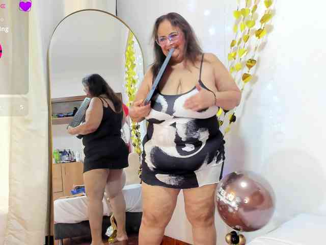 bbwsalome webcam