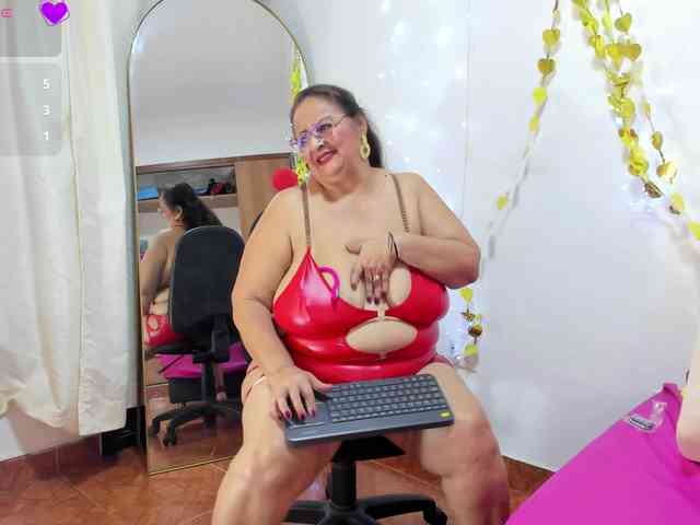 bbwsalome webcam