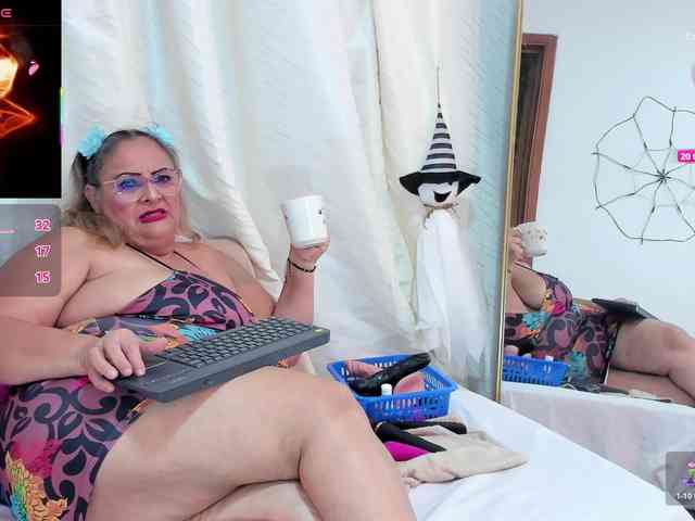 bbwsalome Live Webcam on BongaCams